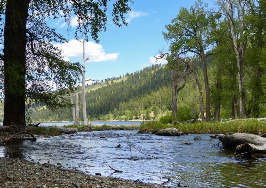wallowa lake riverside d u