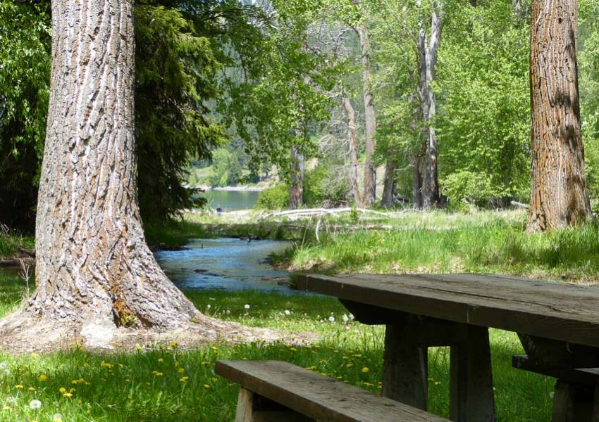wallowa lake riverside d u