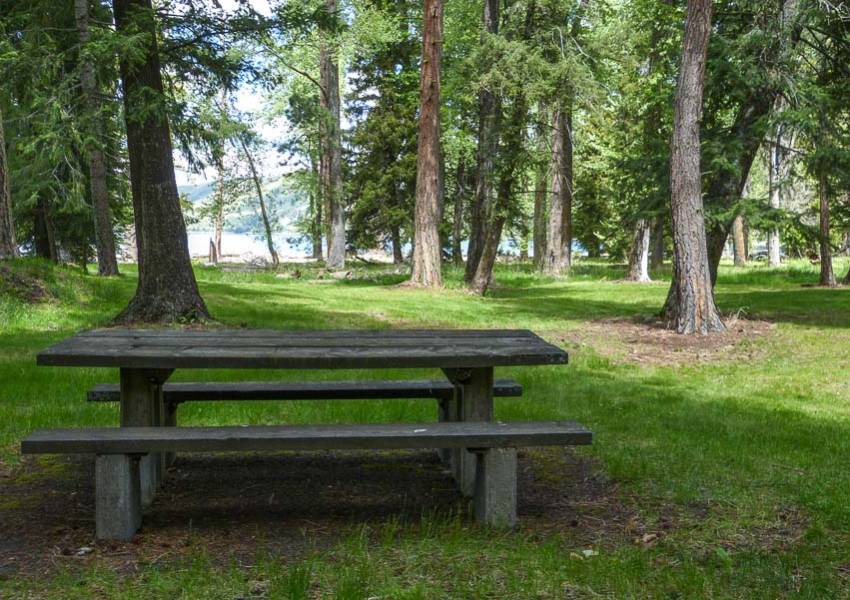wallowa lake riverside d u